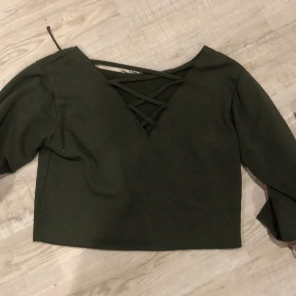 Pink sweatshirt - Picture 2 of 3